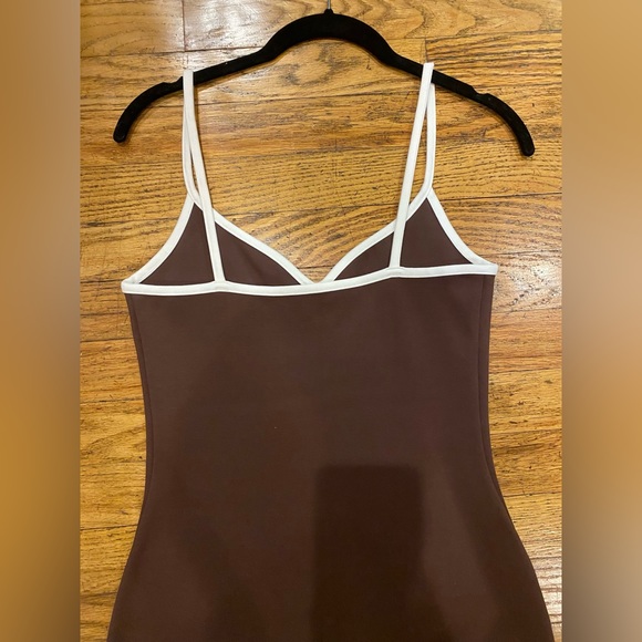 NWOT Abercrombie Notch Neck Brown Dress With White Piping And Slit - Picture 13 of 14